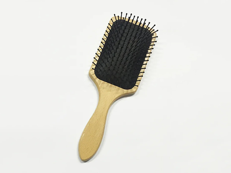 BSCI 木と竹のヘアブラシ