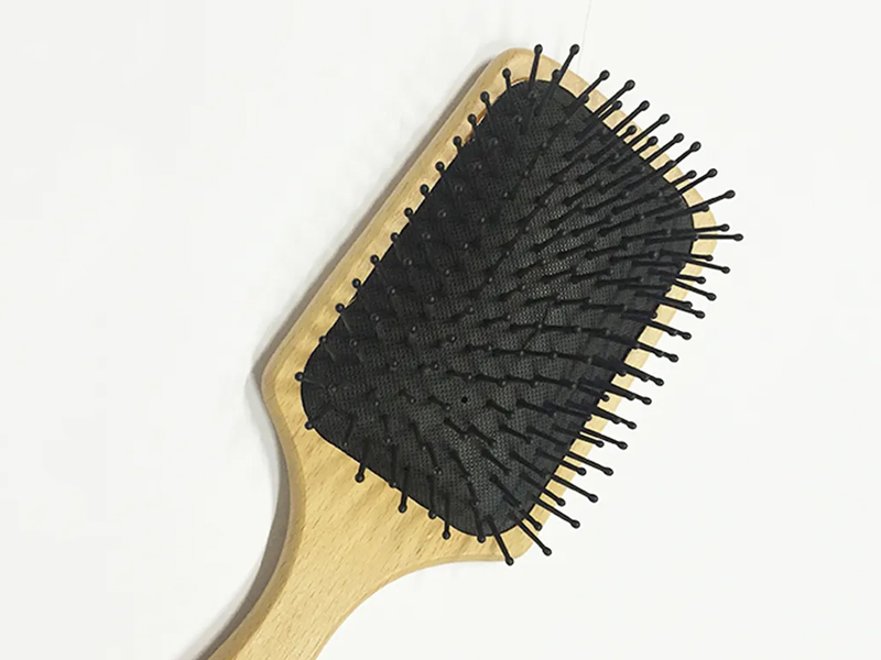 BSCI 木と竹のヘアブラシ